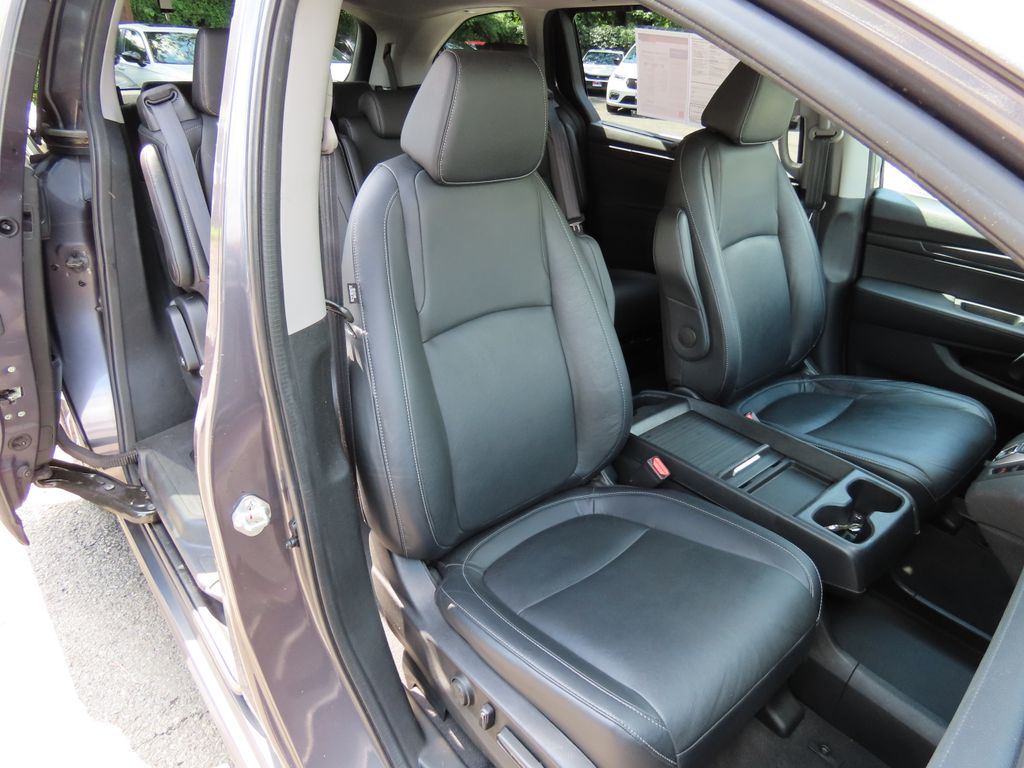 Thumbnail: 2022 Honda Odyssey - 21