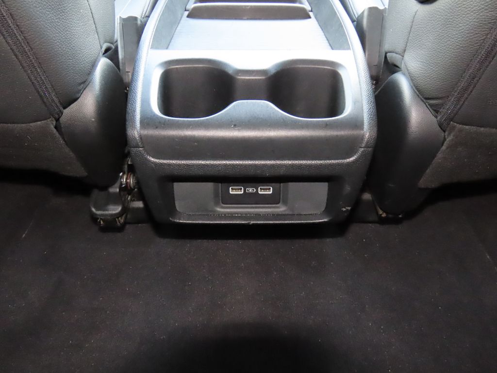 Thumbnail: 2022 Honda Odyssey - 24