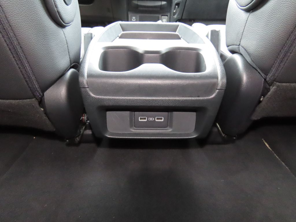 Thumbnail: 2023 Honda Odyssey - 26