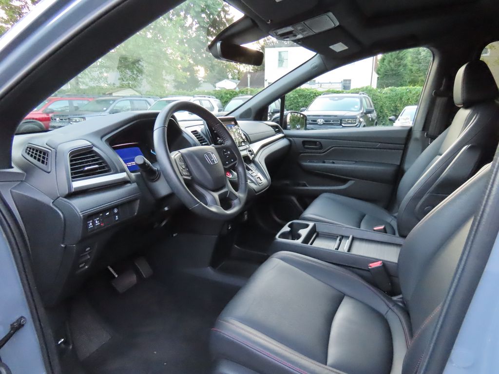 Thumbnail: 2024 Honda Odyssey - 9