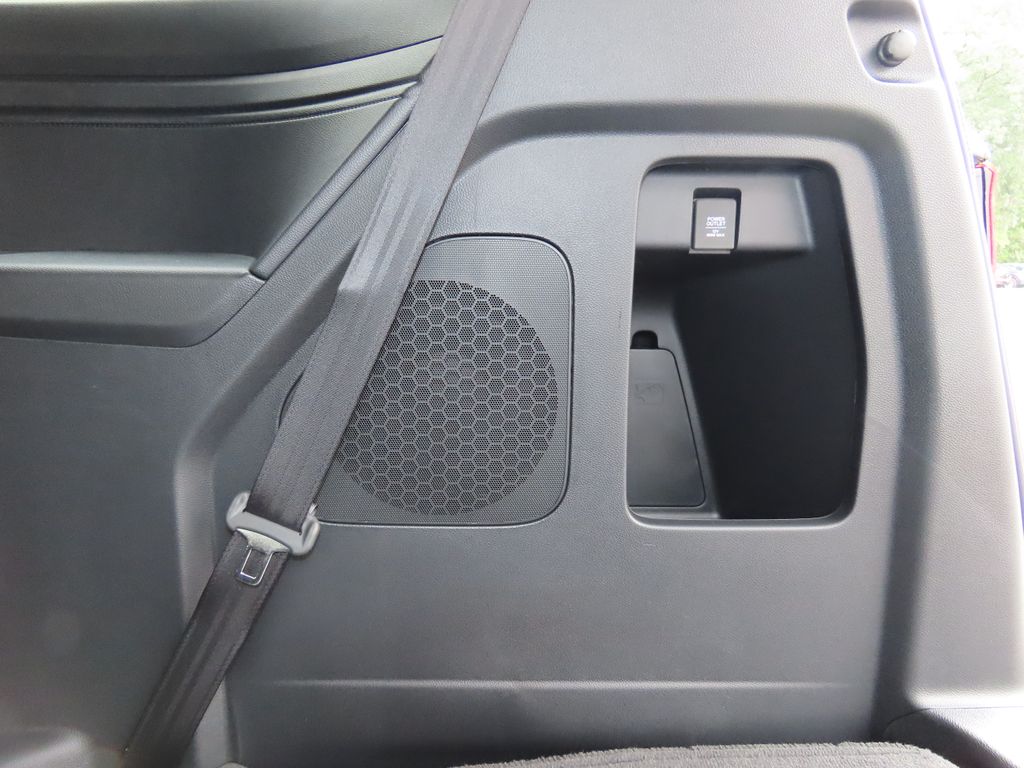 Thumbnail: 2026 Honda Odyssey - 17