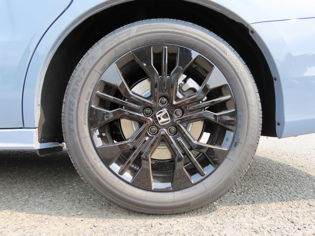 Thumbnail: 2026 Honda Odyssey - 8