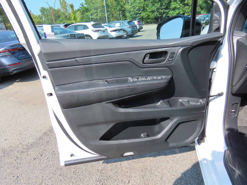 Thumbnail: 2027 Honda Odyssey - 20