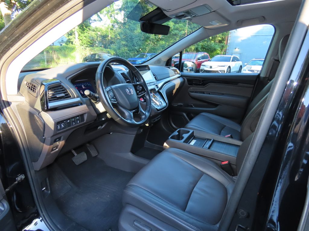 Thumbnail: 2019 Honda Odyssey - 25