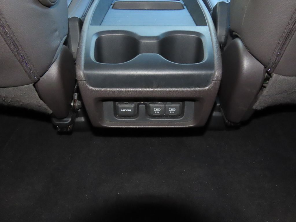 Thumbnail: 2019 Honda Odyssey - 34