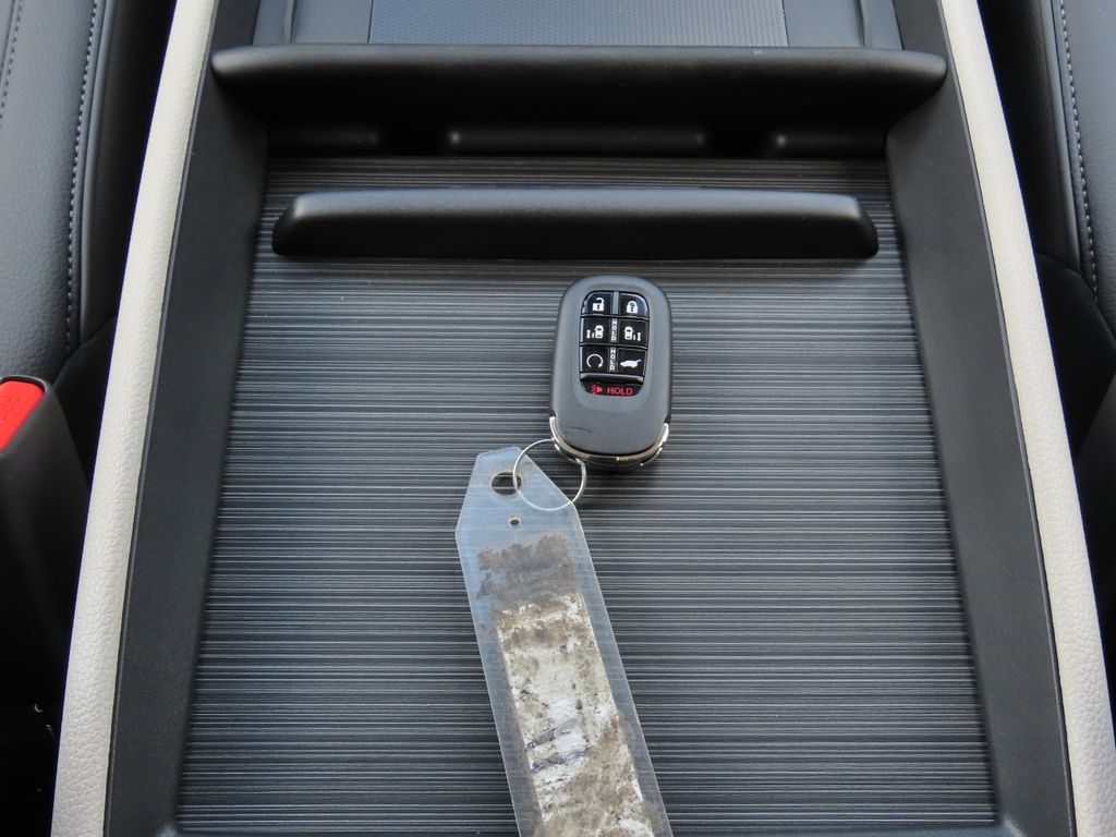 Thumbnail: 2026 Honda Odyssey - 30