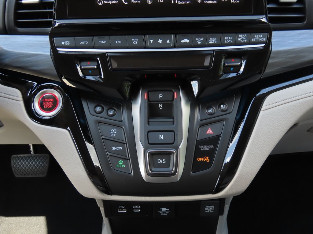Thumbnail: 2026 Honda Odyssey - 24