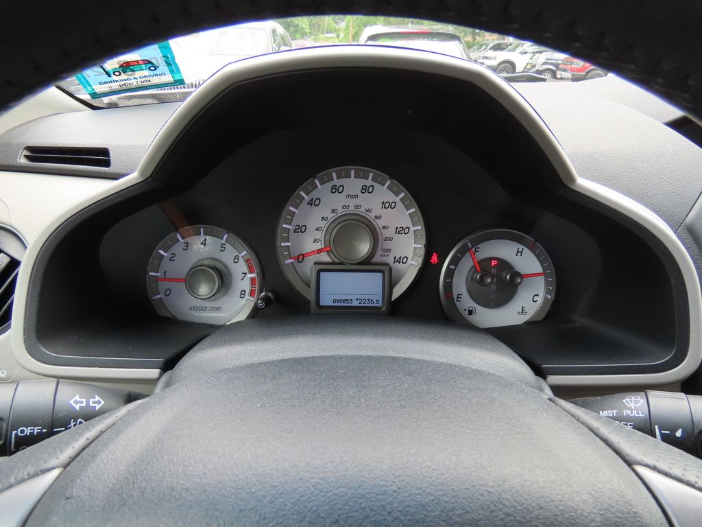 Thumbnail: 2012 Honda Pilot - 17