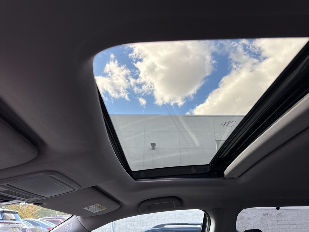 Thumbnail: 2022 Honda Pilot - 15