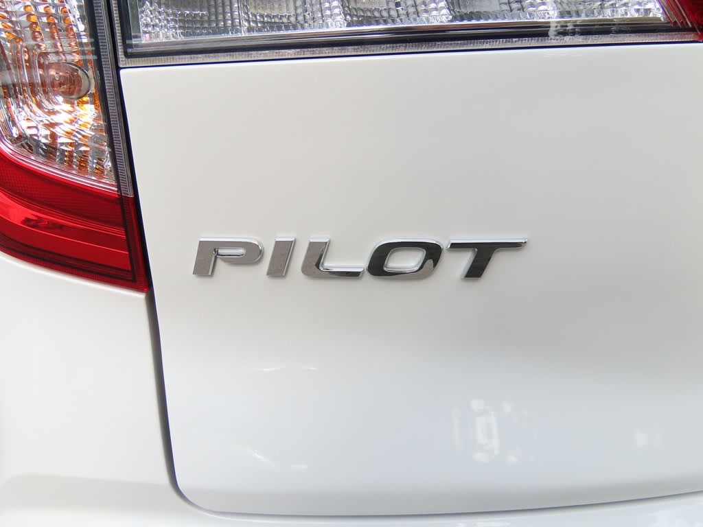 2022 Honda Pilot SE 7