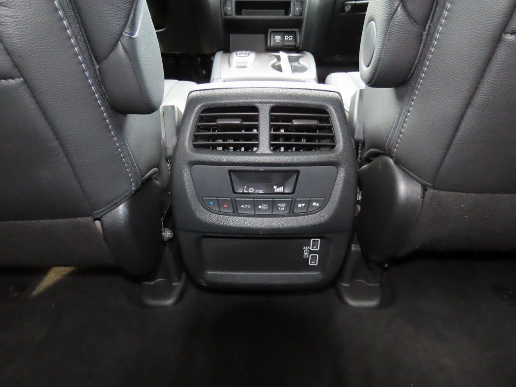 2022 Honda Pilot SE 27