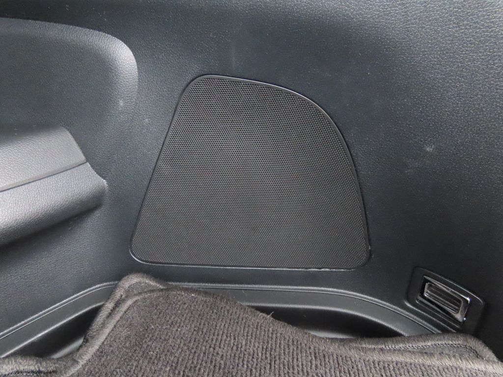 Thumbnail: 2022 Honda Pilot - 21