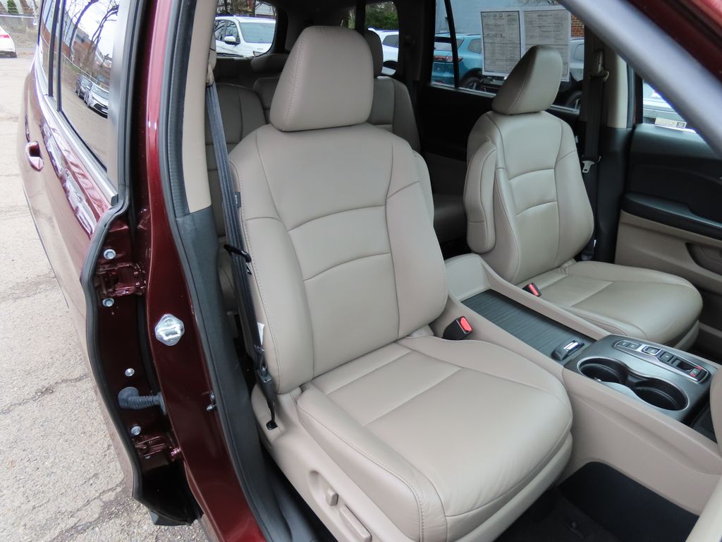 Thumbnail: 2022 Honda Pilot - 24