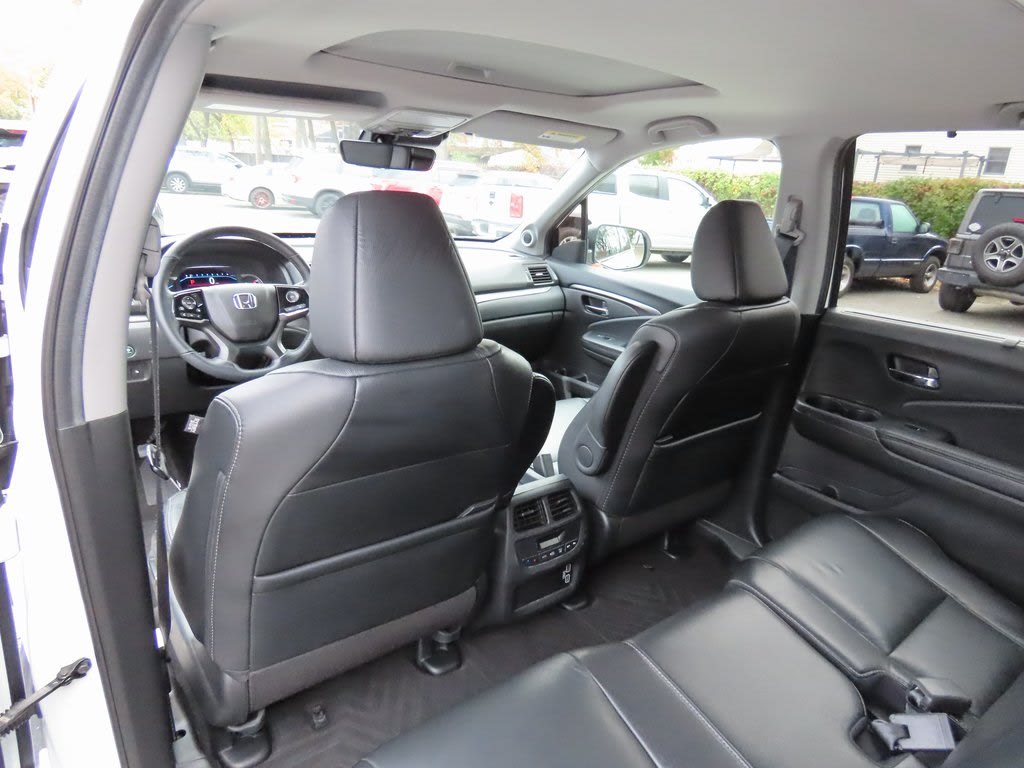 Thumbnail: 2021 Honda Pilot - 23