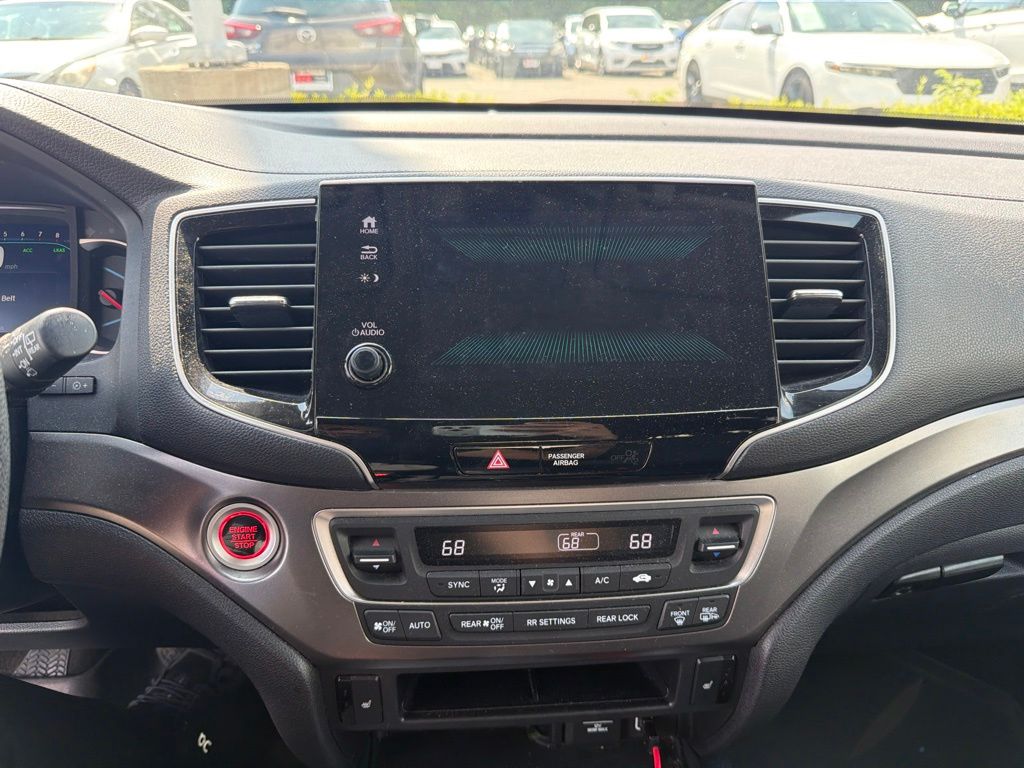 Thumbnail: 2019 Honda Pilot - 8