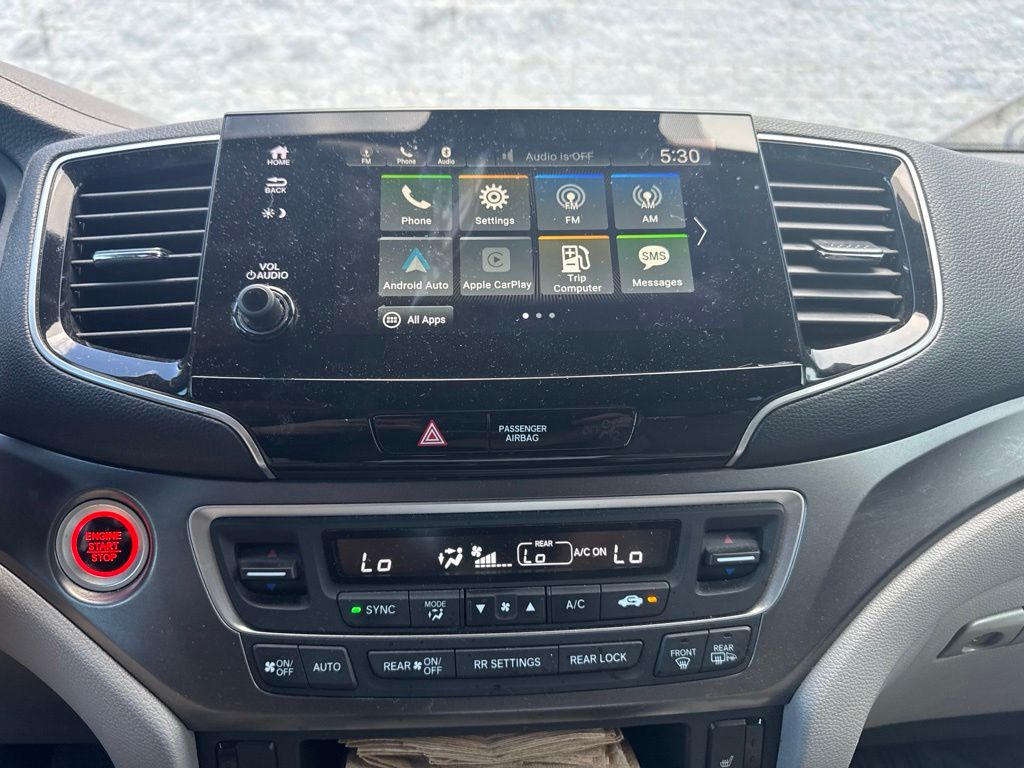 Thumbnail: 2019 Honda Pilot - 6