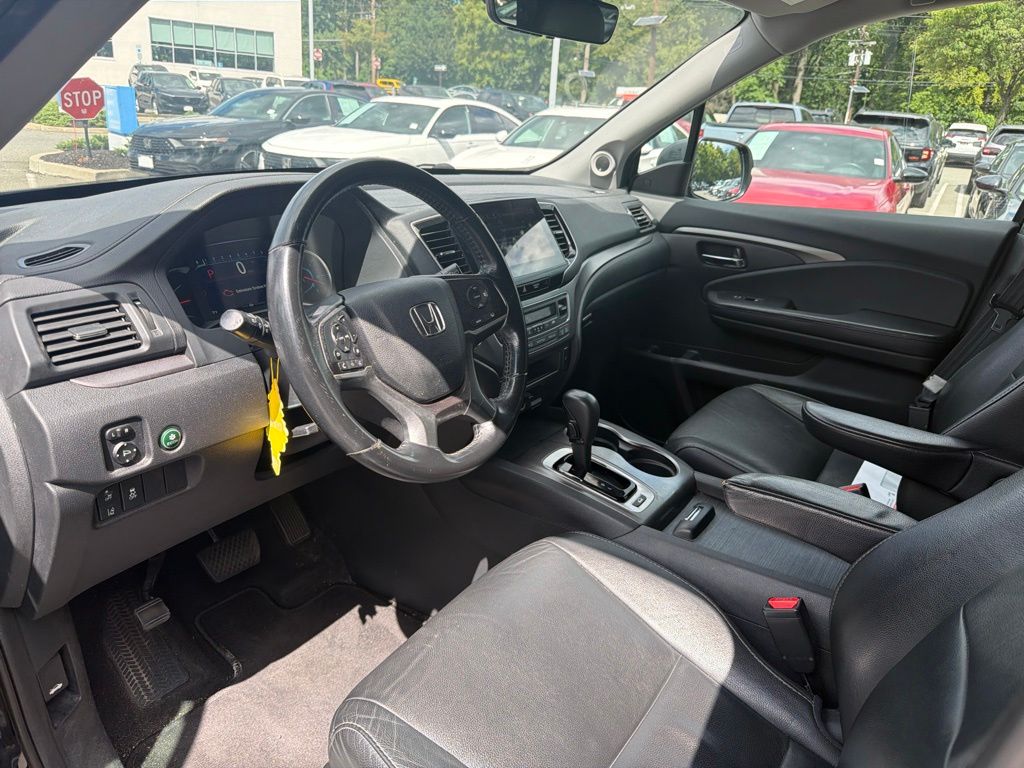 Thumbnail: 2019 Honda Pilot - 7