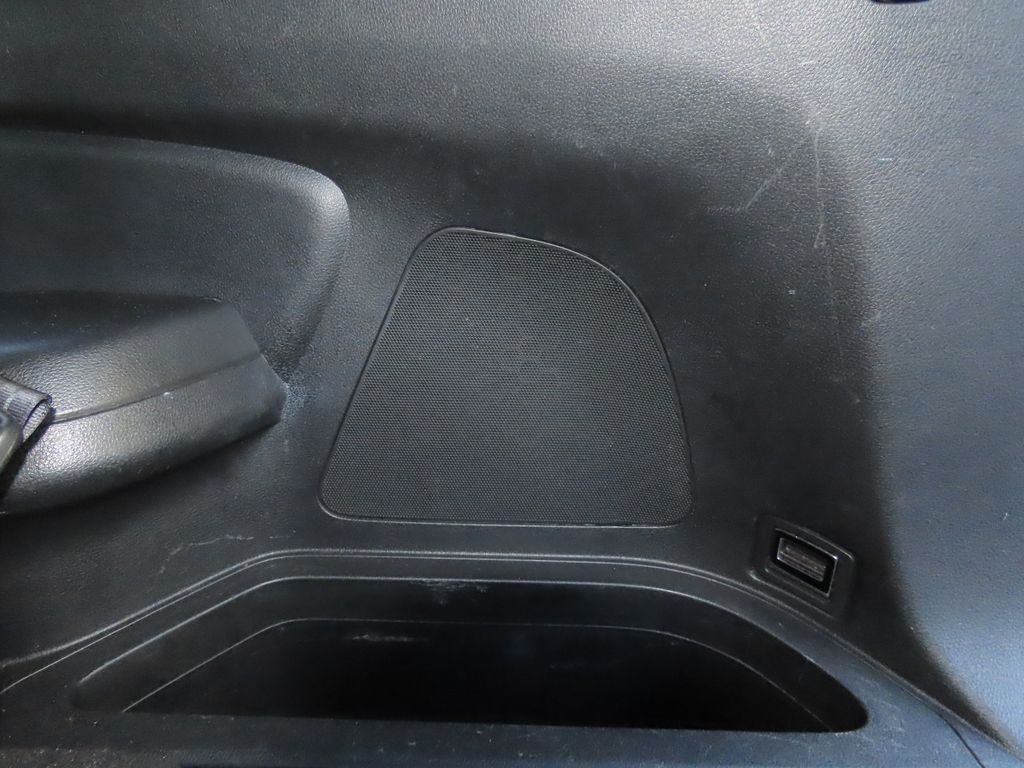 Thumbnail: 2016 Honda Pilot - 18