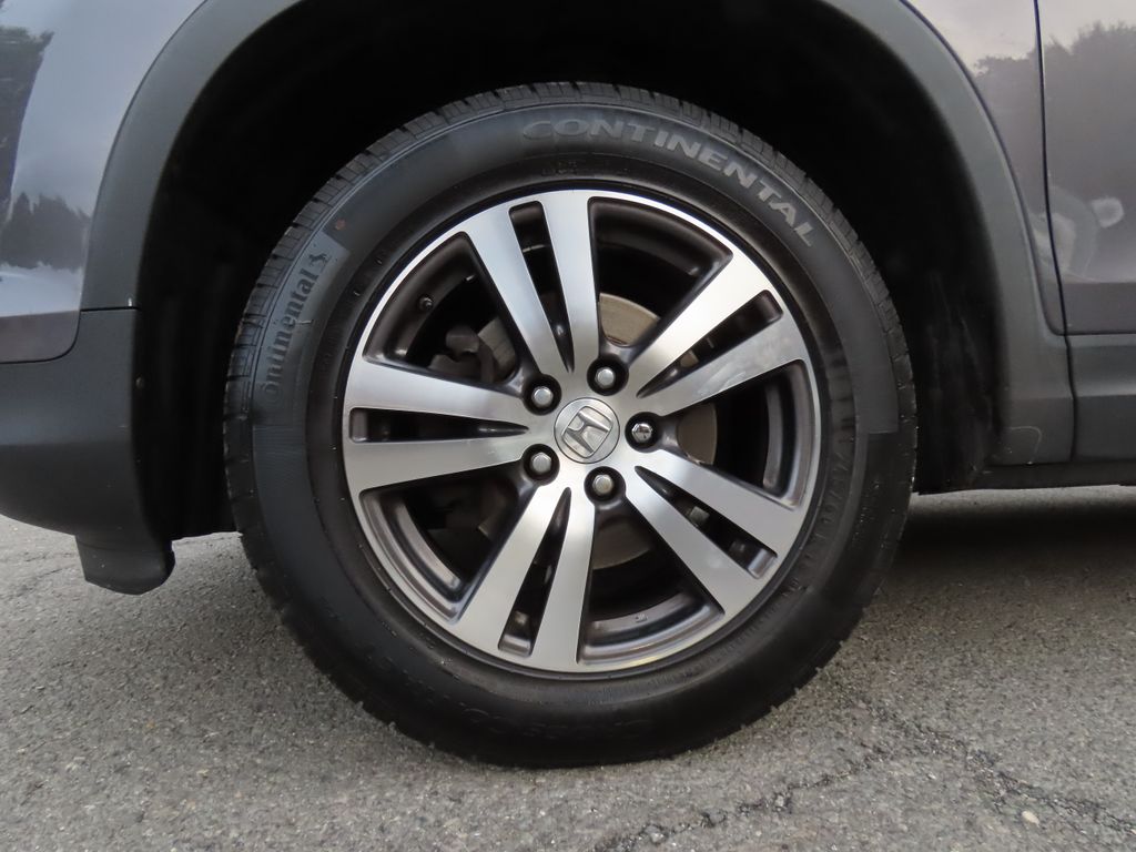 Thumbnail: 2017 Honda Pilot - 7