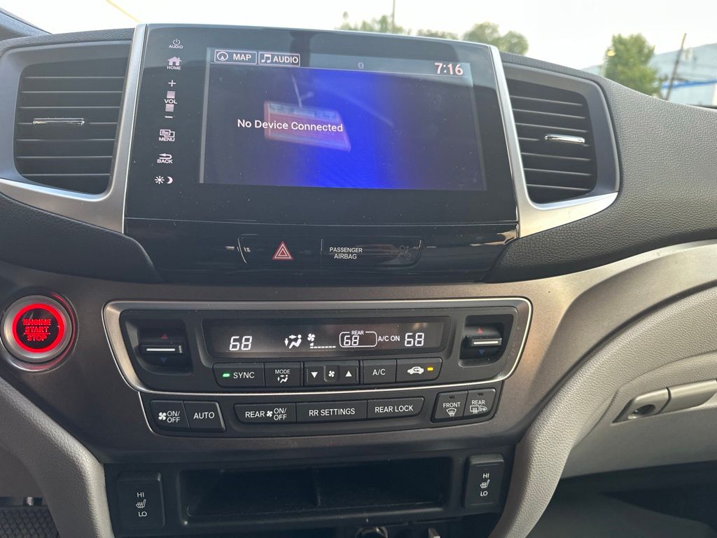 Thumbnail: 2018 Honda Pilot - 8