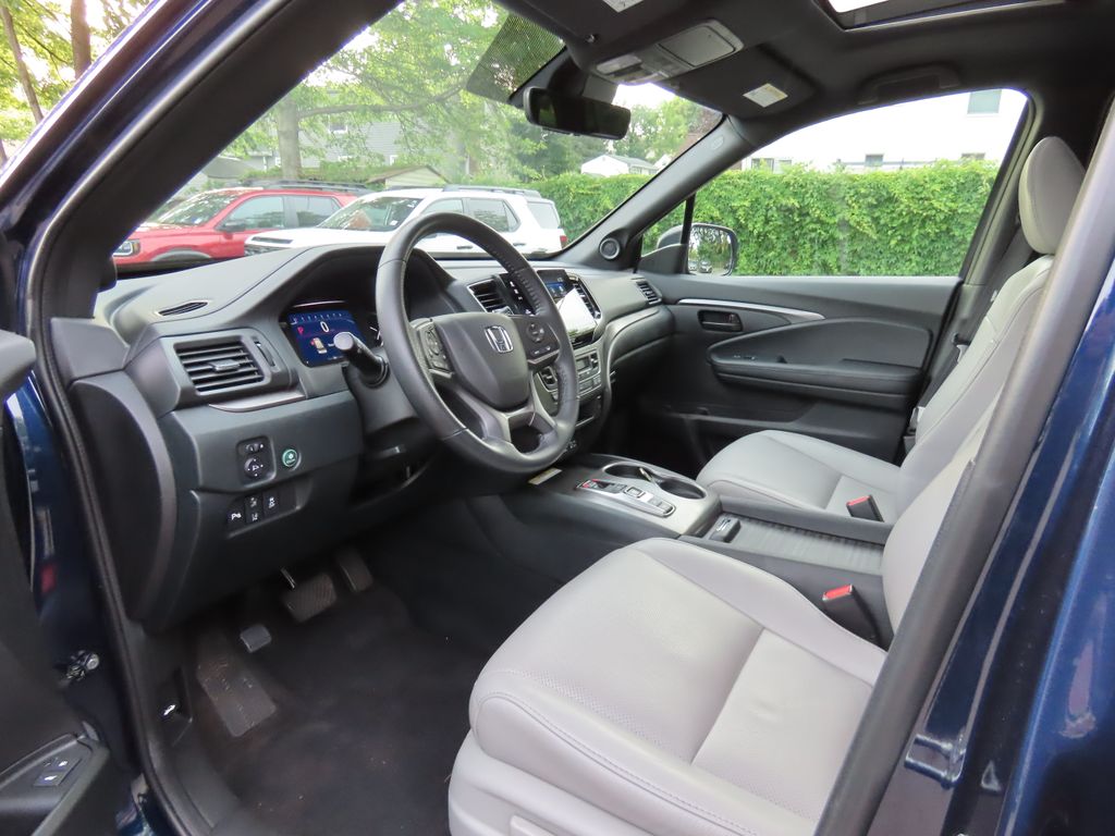 Thumbnail: 2023 Honda Passport - 2
