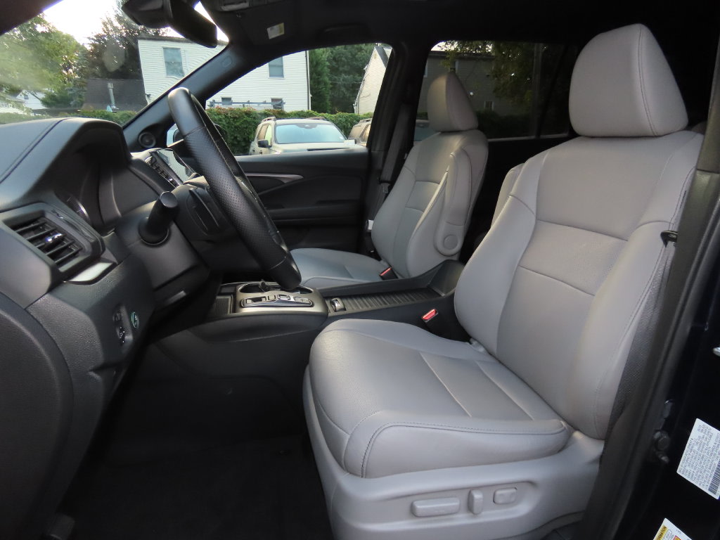 Thumbnail: 2023 Honda Passport - 10