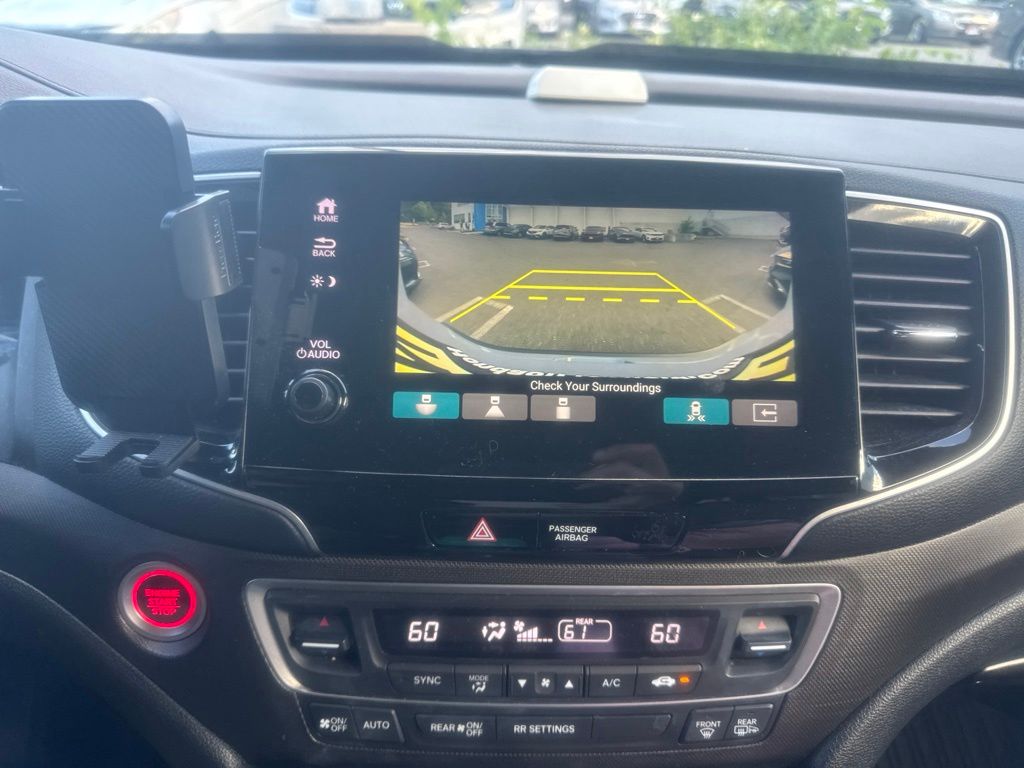 Thumbnail: 2023 Honda Passport - 21