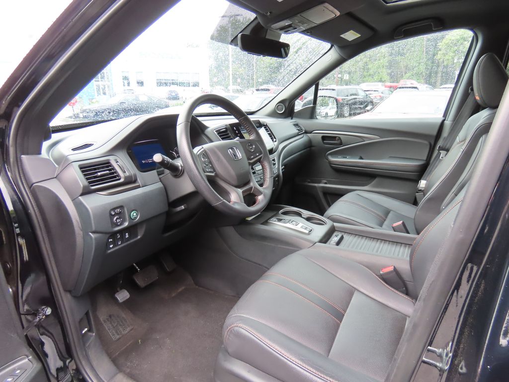 Thumbnail: 2023 Honda Passport - 11