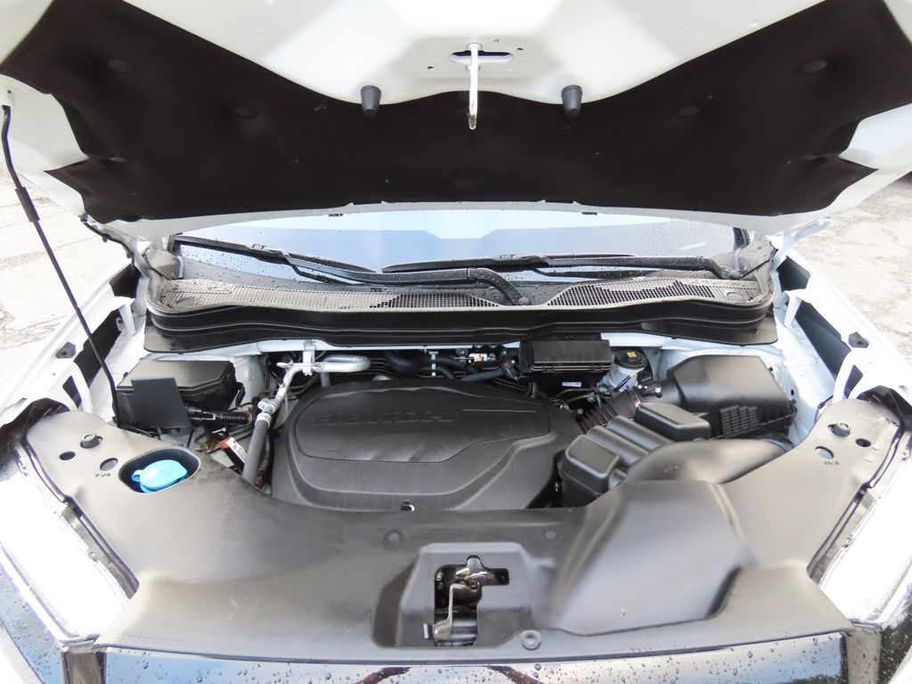 Thumbnail: 2023 Honda Passport - 8