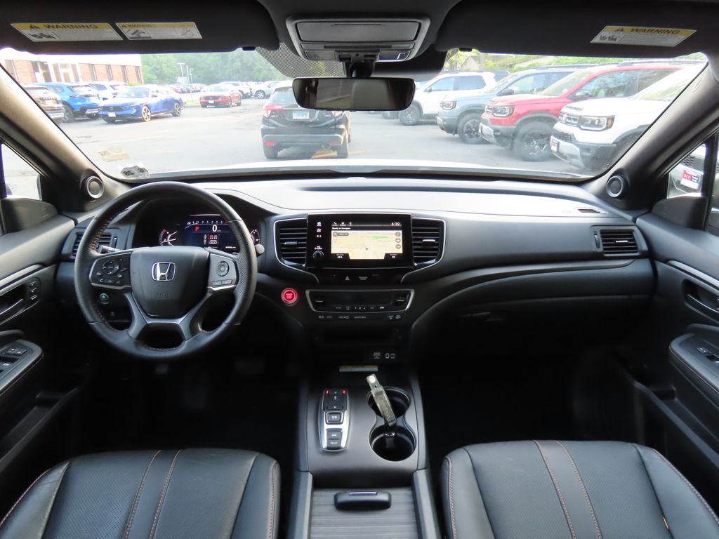 Thumbnail: 2023 Honda Passport - 10