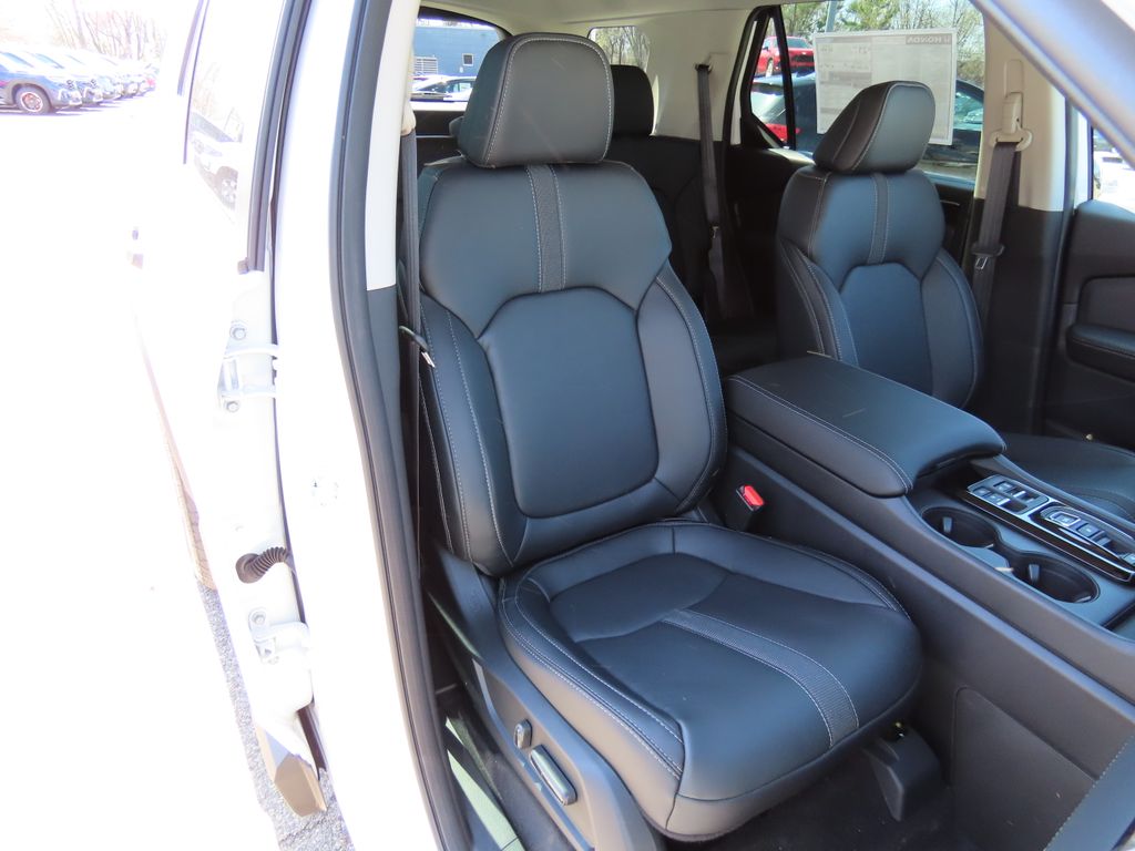Thumbnail: 2026 Honda Passport - 10