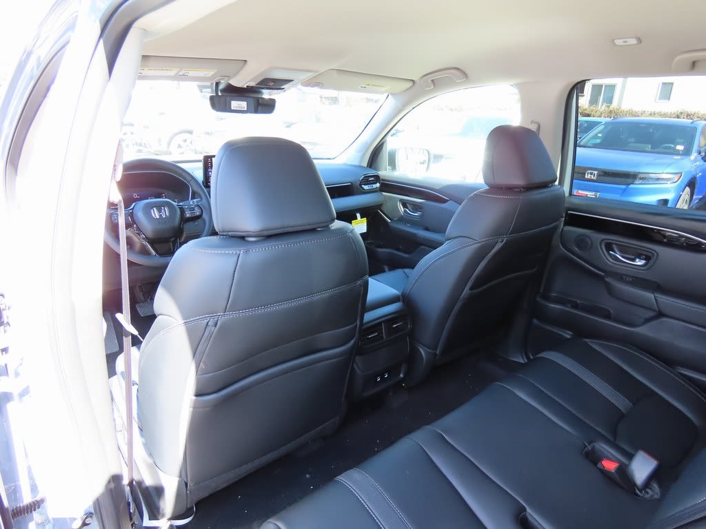 Thumbnail: 2026 Honda Passport - 17