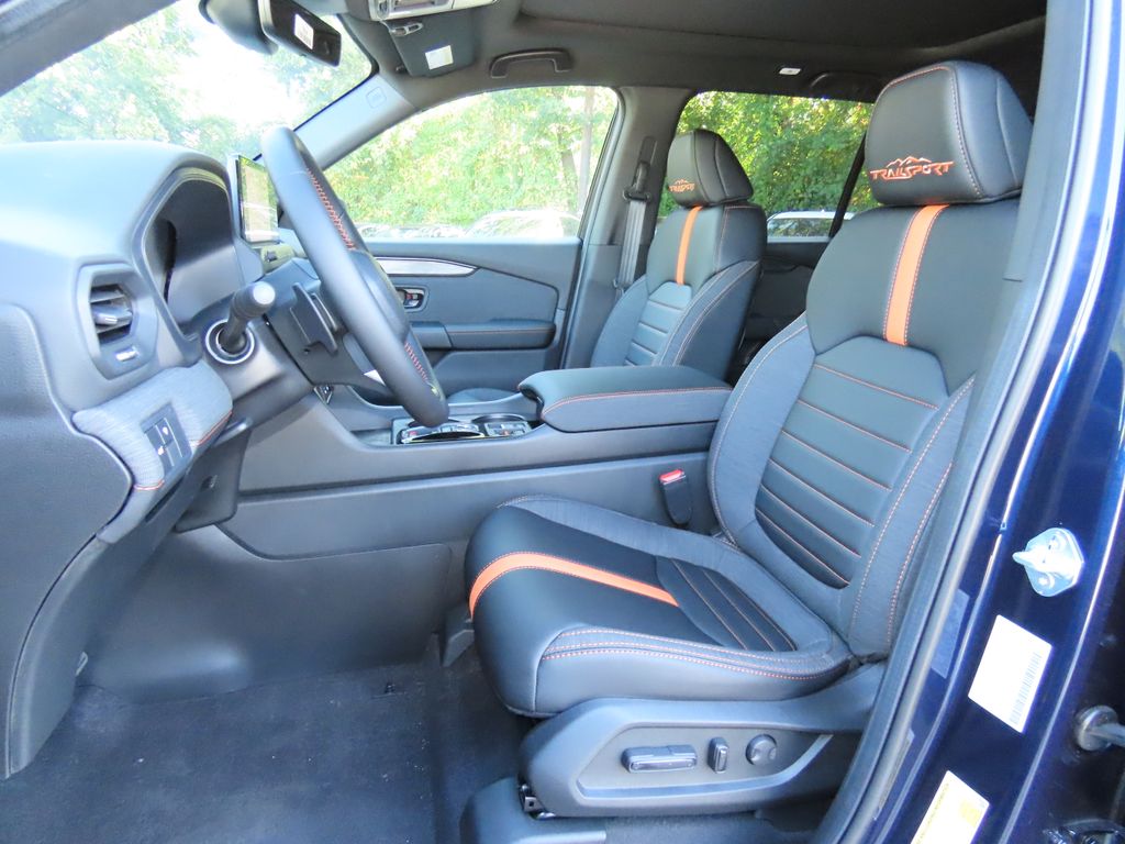 Thumbnail: 2026 Honda Passport - 12