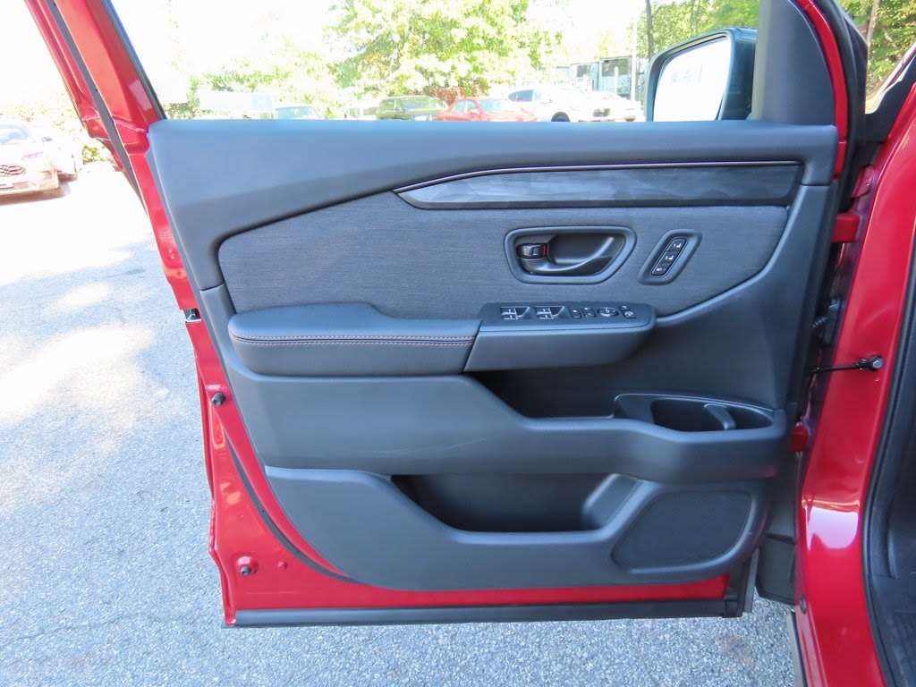 Thumbnail: 2026 Honda Passport - 21