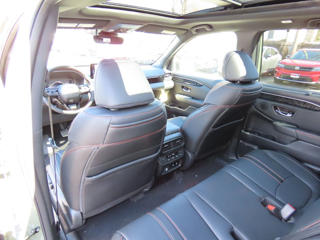 Thumbnail: 2026 Honda Passport - 17