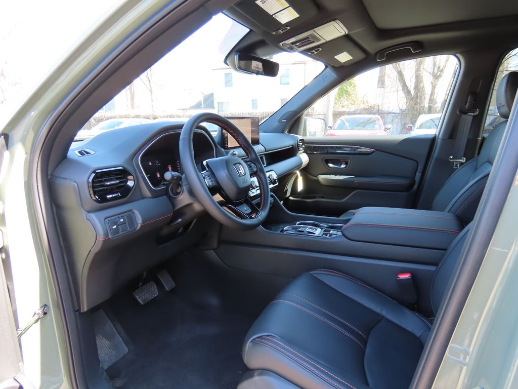 Thumbnail: 2026 Honda Passport - 11