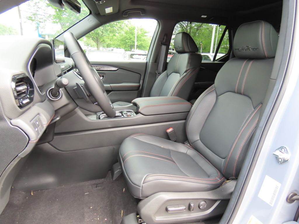 Thumbnail: 2026 Honda Passport - 10
