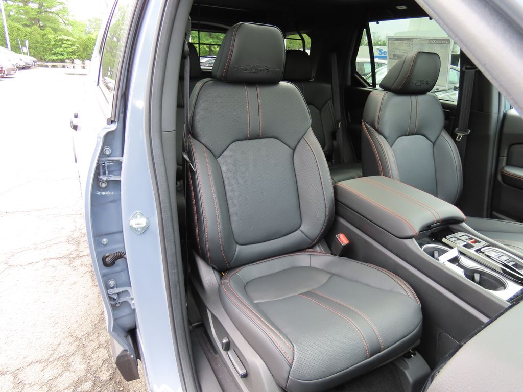 Thumbnail: 2026 Honda Passport - 11