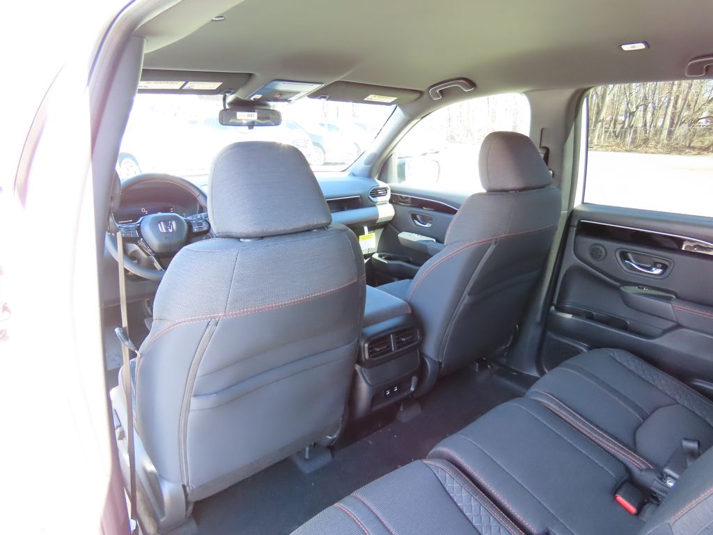 Thumbnail: 2026 Honda Pilot - 21