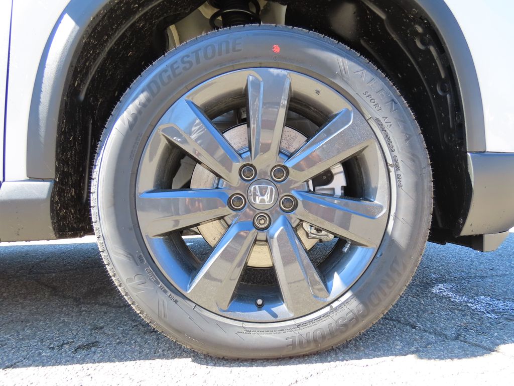 Thumbnail: 2026 Honda Pilot - 8