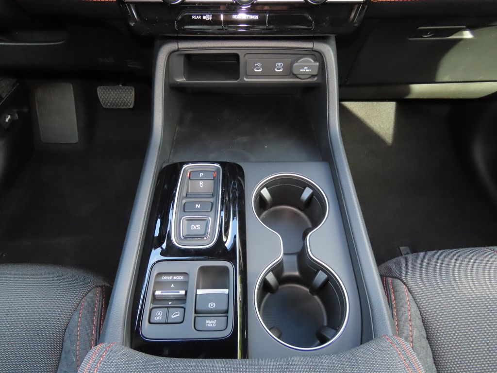 Thumbnail: 2026 Honda Pilot - 15