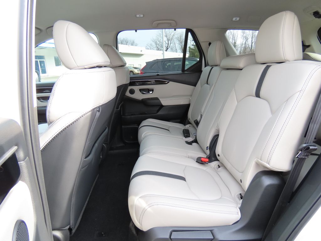 Thumbnail: 2026 Honda Pilot - 12