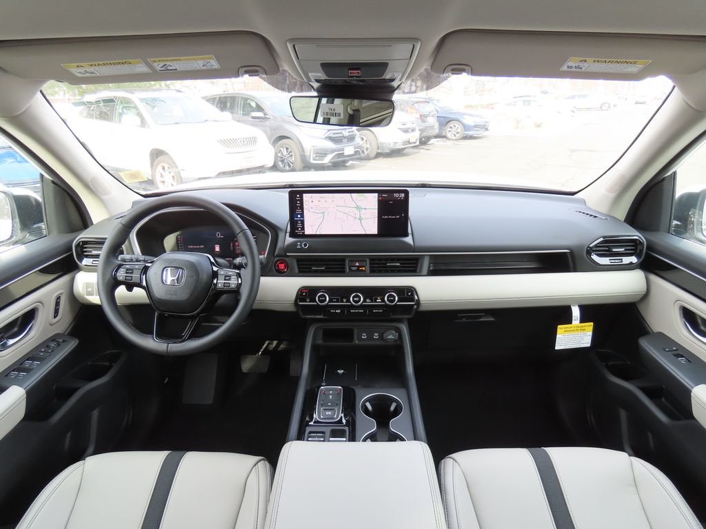 Thumbnail: 2026 Honda Pilot - 9