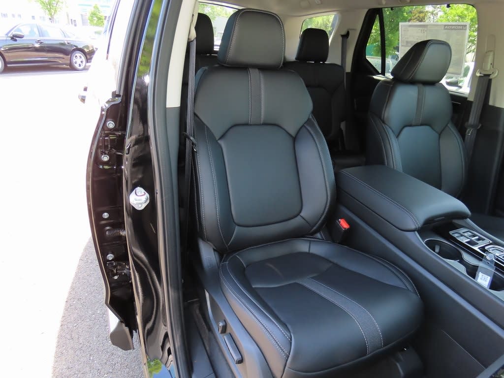 Thumbnail: 2025 Honda Pilot - 12