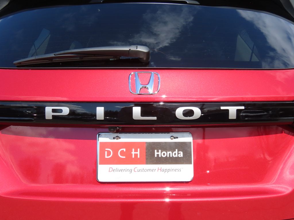 Thumbnail: 2026 Honda Pilot - 6