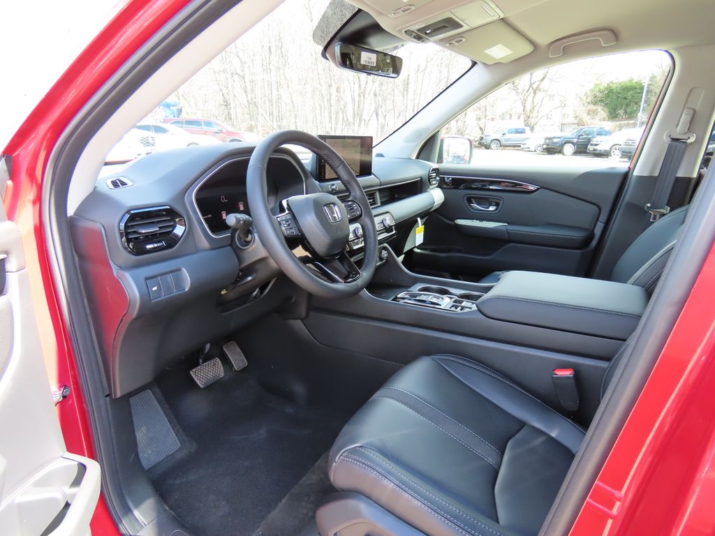 Thumbnail: 2026 Honda Pilot - 10