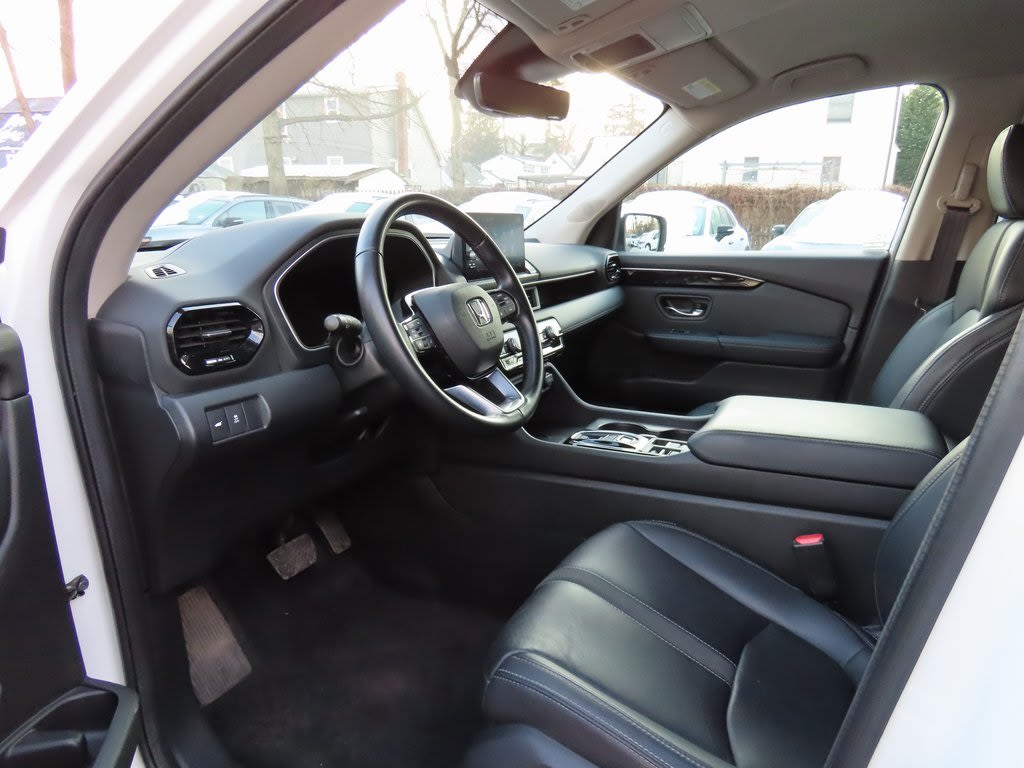 Thumbnail: 2024 Honda Pilot - 2