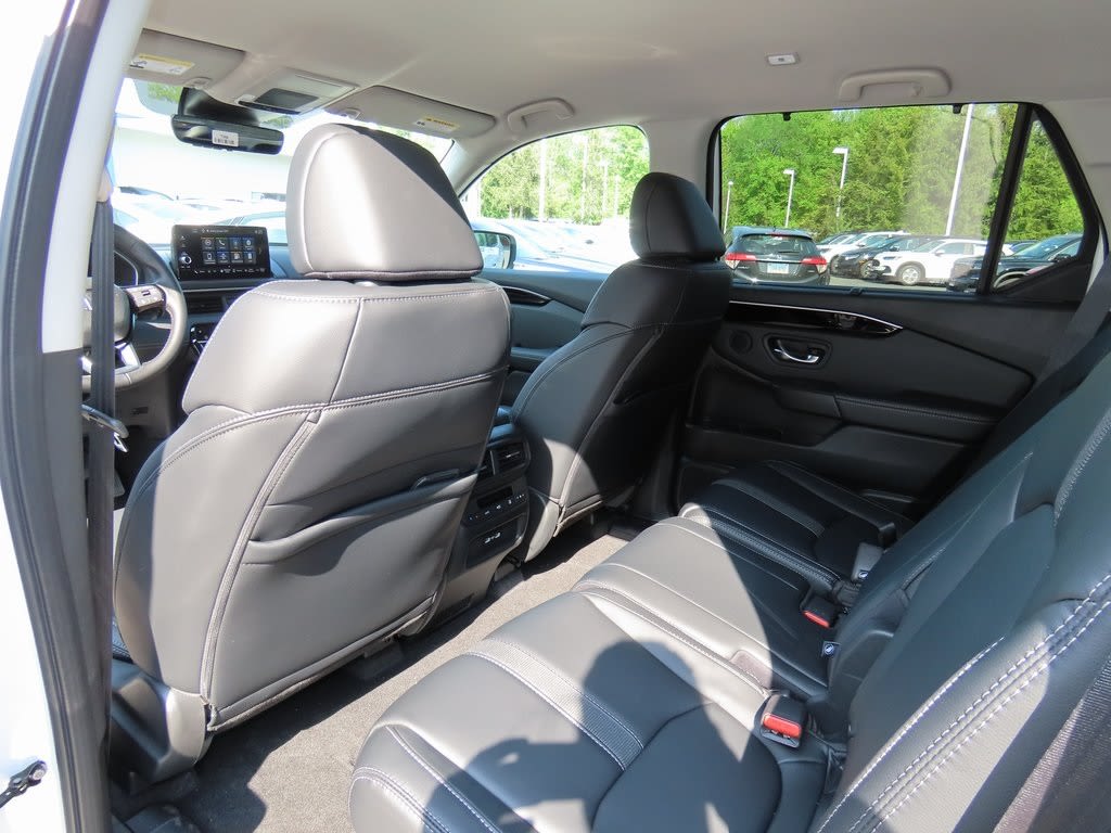 Thumbnail: 2025 Honda Pilot - 20