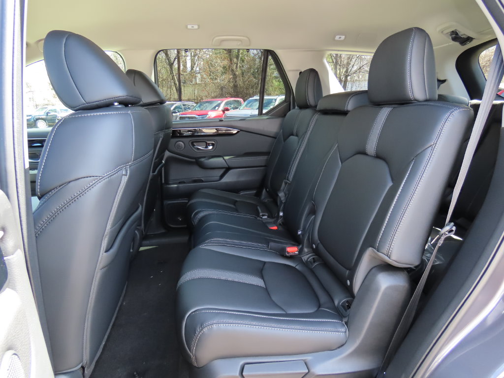 Thumbnail: 2026 Honda Pilot - 12