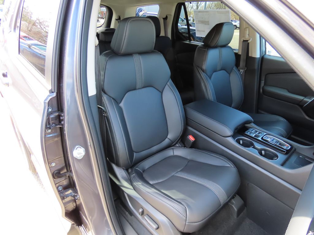 Thumbnail: 2026 Honda Pilot - 22
